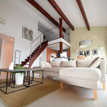 Beach View Loft