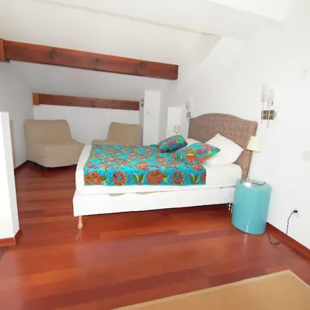 Beach View Loft *